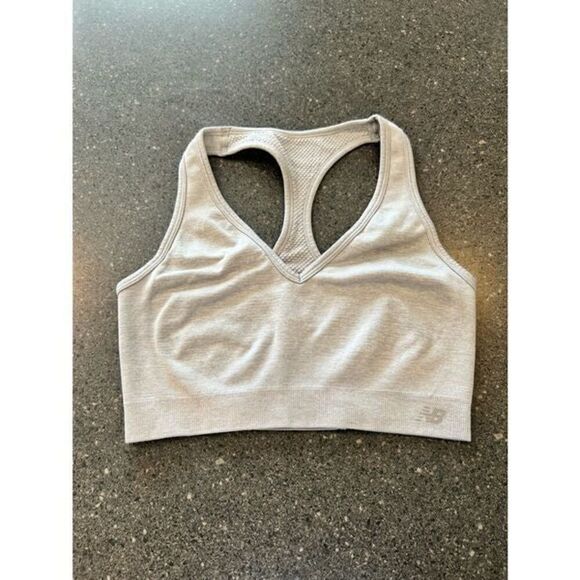 Champion and New Balance bundle - Picture 6 of 10